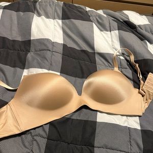 New without tags Auden bra 36DDD